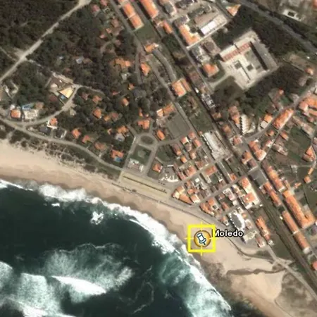 Beachhouse Architecture Awarded With Seaview Vila