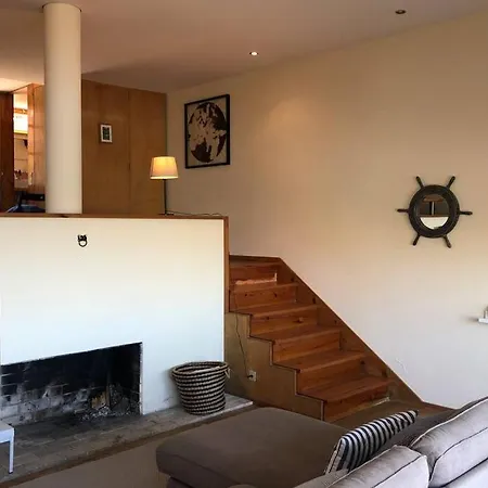 Vila Beachhouse Architecture Awarded With Seaview Moledo (Viana do Castelo)