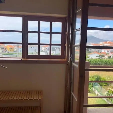 Beachhouse Architecture Awarded With Seaview Moledo (Viana do Castelo)